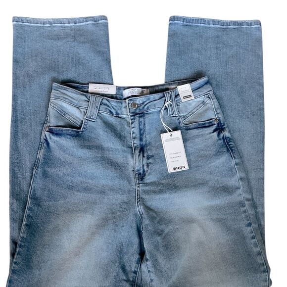 NWT- Judy Blue wide leg Jeans - Picture 5 of 6